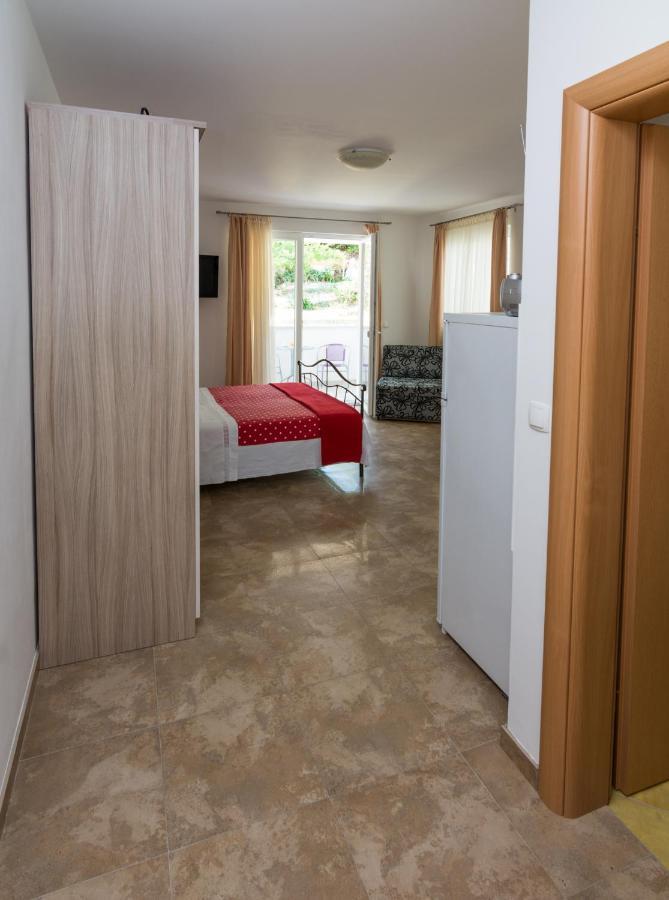 Apartments Veronika 帕格 外观 照片