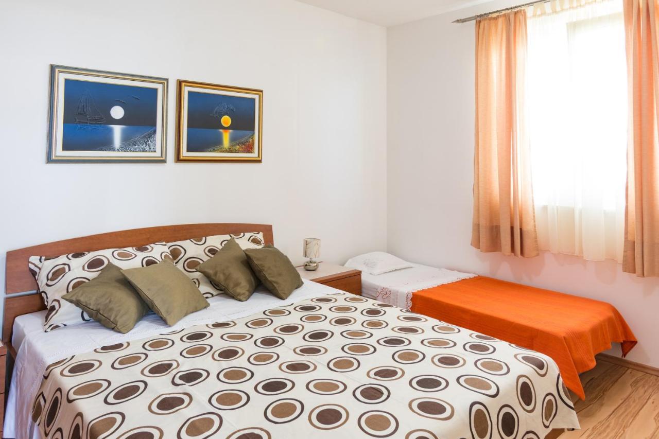 Apartments Veronika 帕格 外观 照片