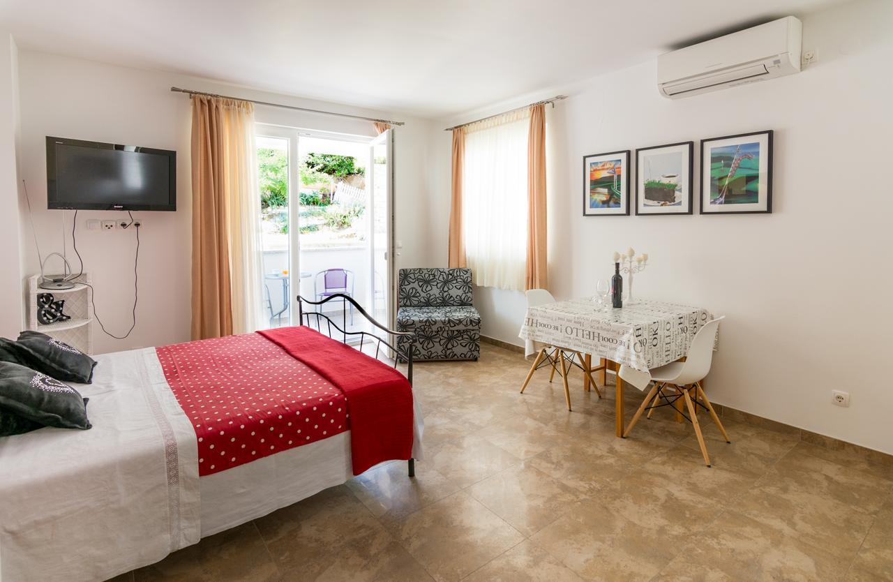 Apartments Veronika 帕格 外观 照片
